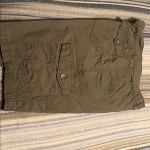 Men’s Buckle Black Cargo Shorts